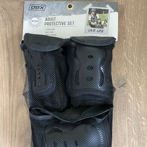 Adult protective pads for skating